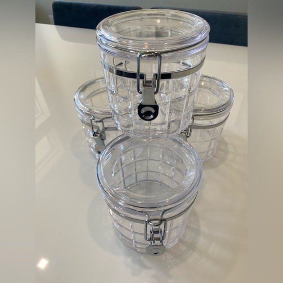 4 Beautiful Empty Cosmetic / Storage Containers - Picture 11 of 12